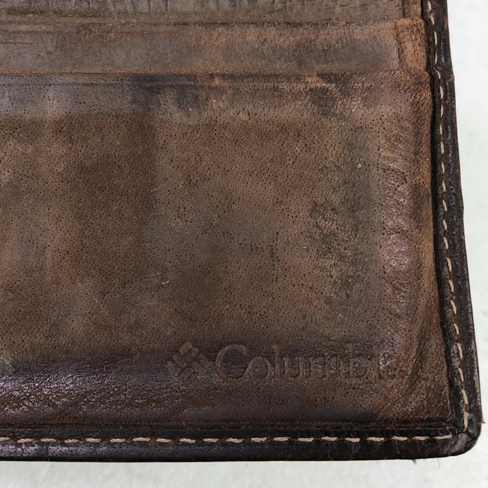 Columbia Brown Bifold Leather Wallet